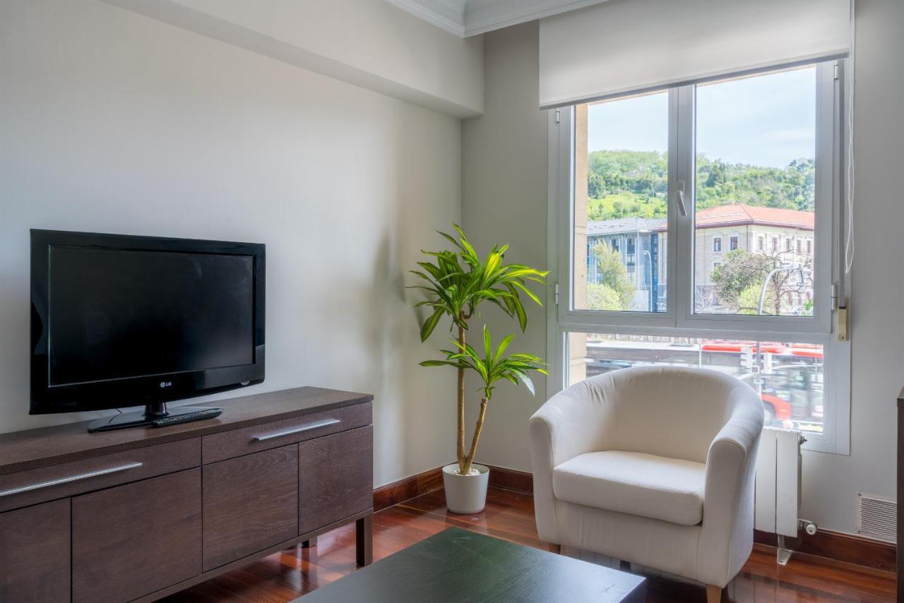 Zubia Apartment By People Rentals Bilbao Exteriör bild