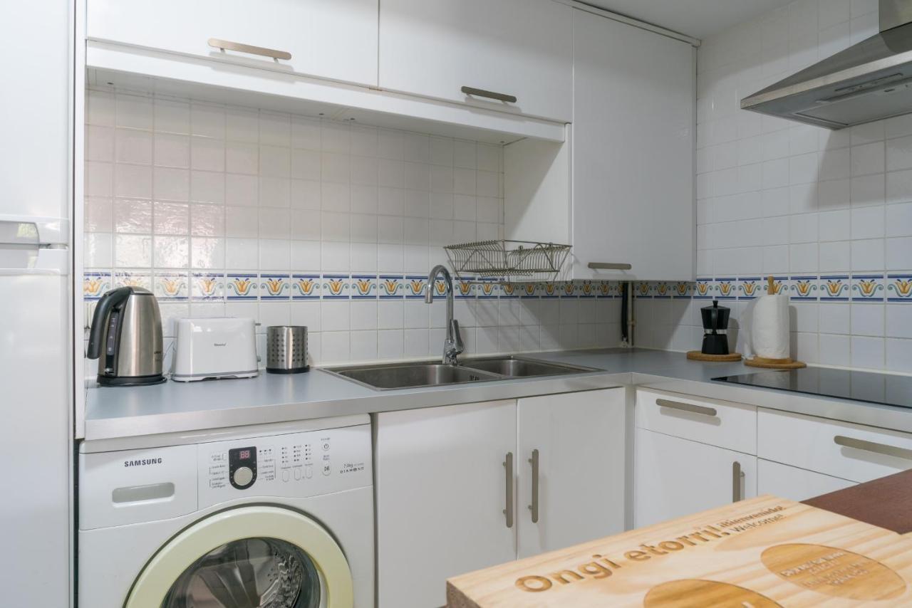 Zubia Apartment By People Rentals Bilbao Exteriör bild