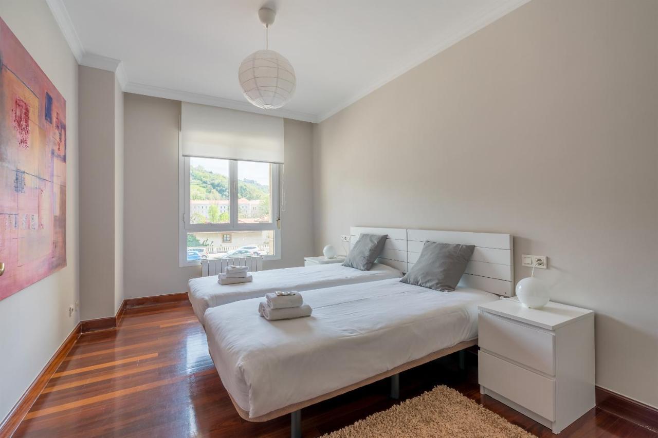 Zubia Apartment By People Rentals Bilbao Exteriör bild